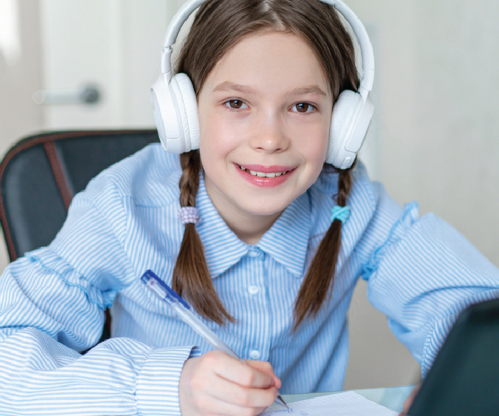 Benefits of Virtual Learning Environment for Kids at Home